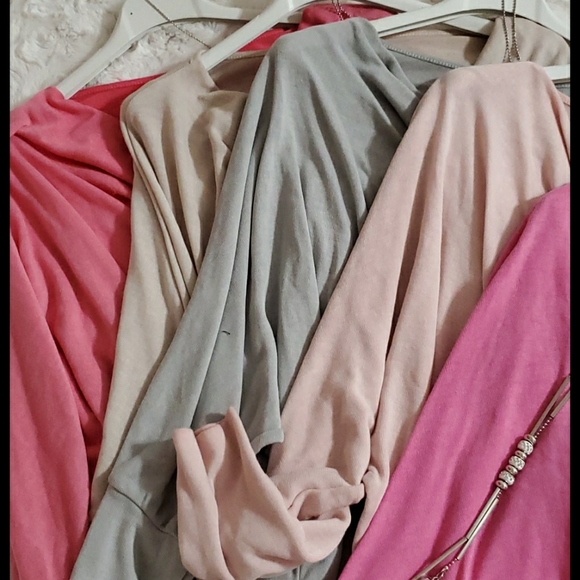 Peach gray or pink drape neck top sleeve detail necklace Size SMALL NWT - Picture 2 of 11